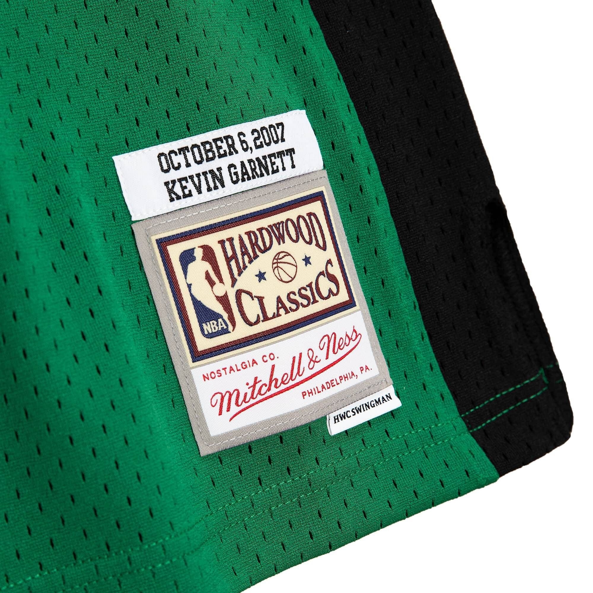 Mitchell Ness Men's Boston Celtics Kevin Garnett 5 Swingman Green Jersey